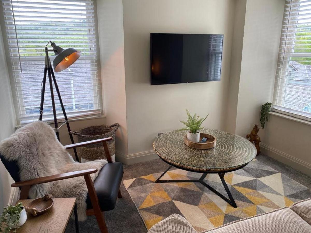 The Hive At Poppi-Red Bed & Breakfast ฮอว์กส์เฮด ภายนอก รูปภาพ